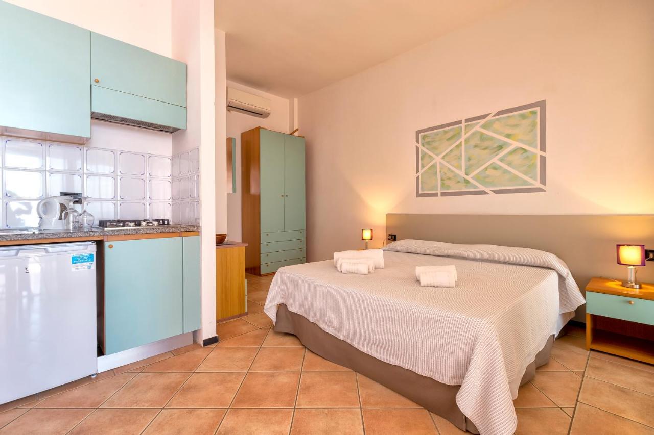 Residence Le Vele Stintino Ngoại thất bức ảnh