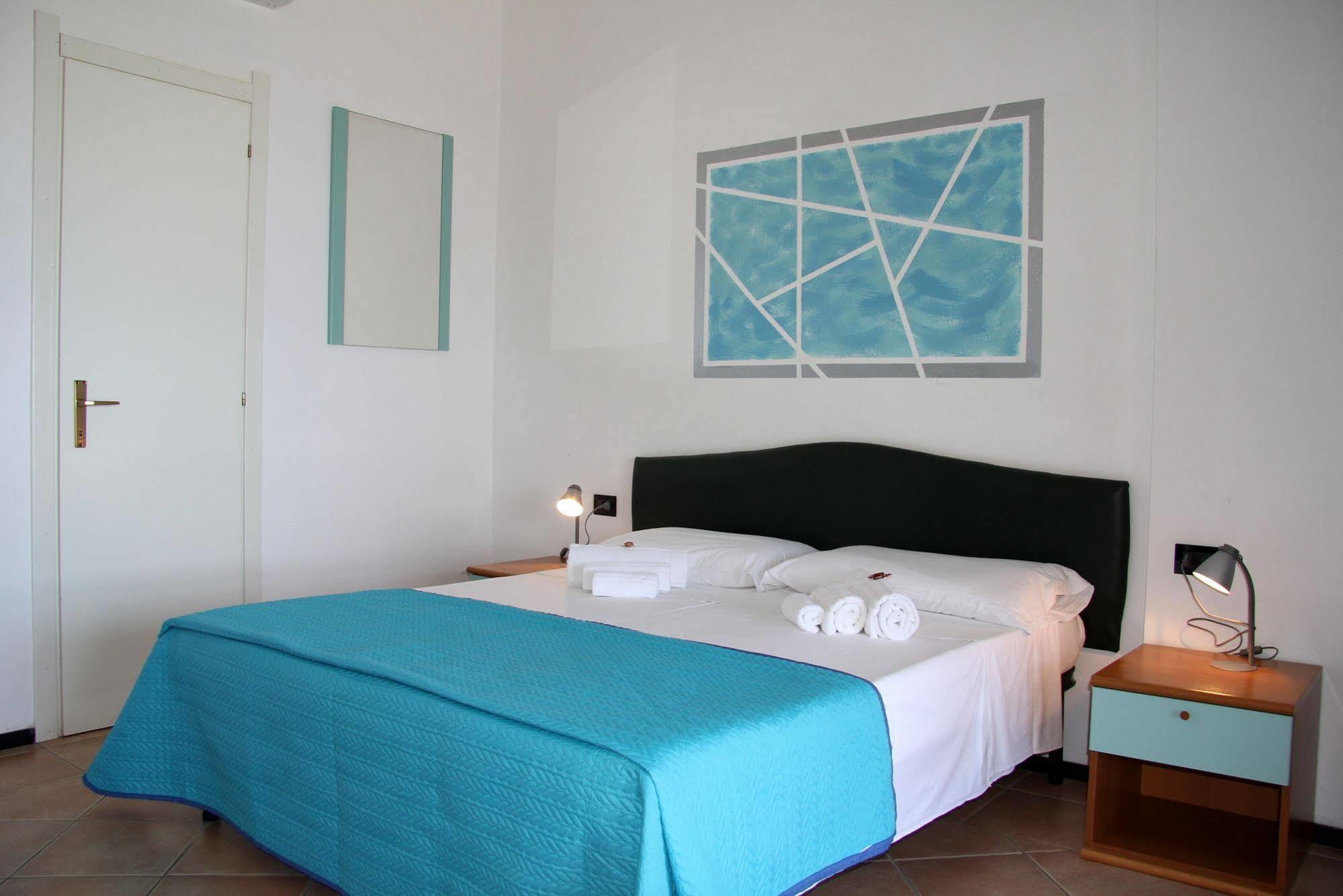 Residence Le Vele Stintino Ngoại thất bức ảnh